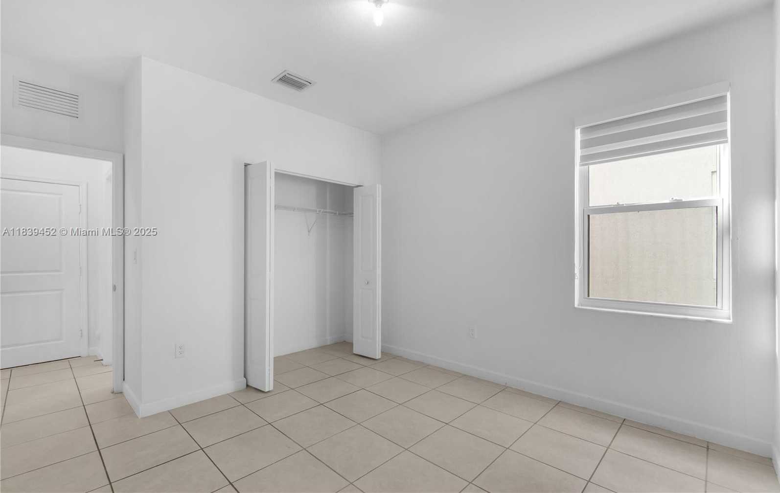 Small Image of 1412 SOUTH EAST 27TH TER, Homestead Number 14