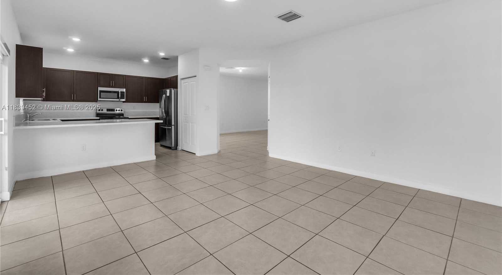 Small Image of 1412 SOUTH EAST 27TH TER, Homestead Number 9