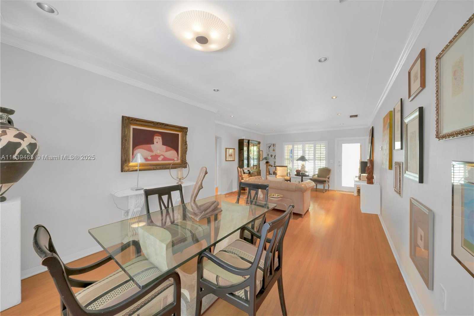 Small Image of 2665 SOUTH WEST 17TH AVE, Miami Number 10