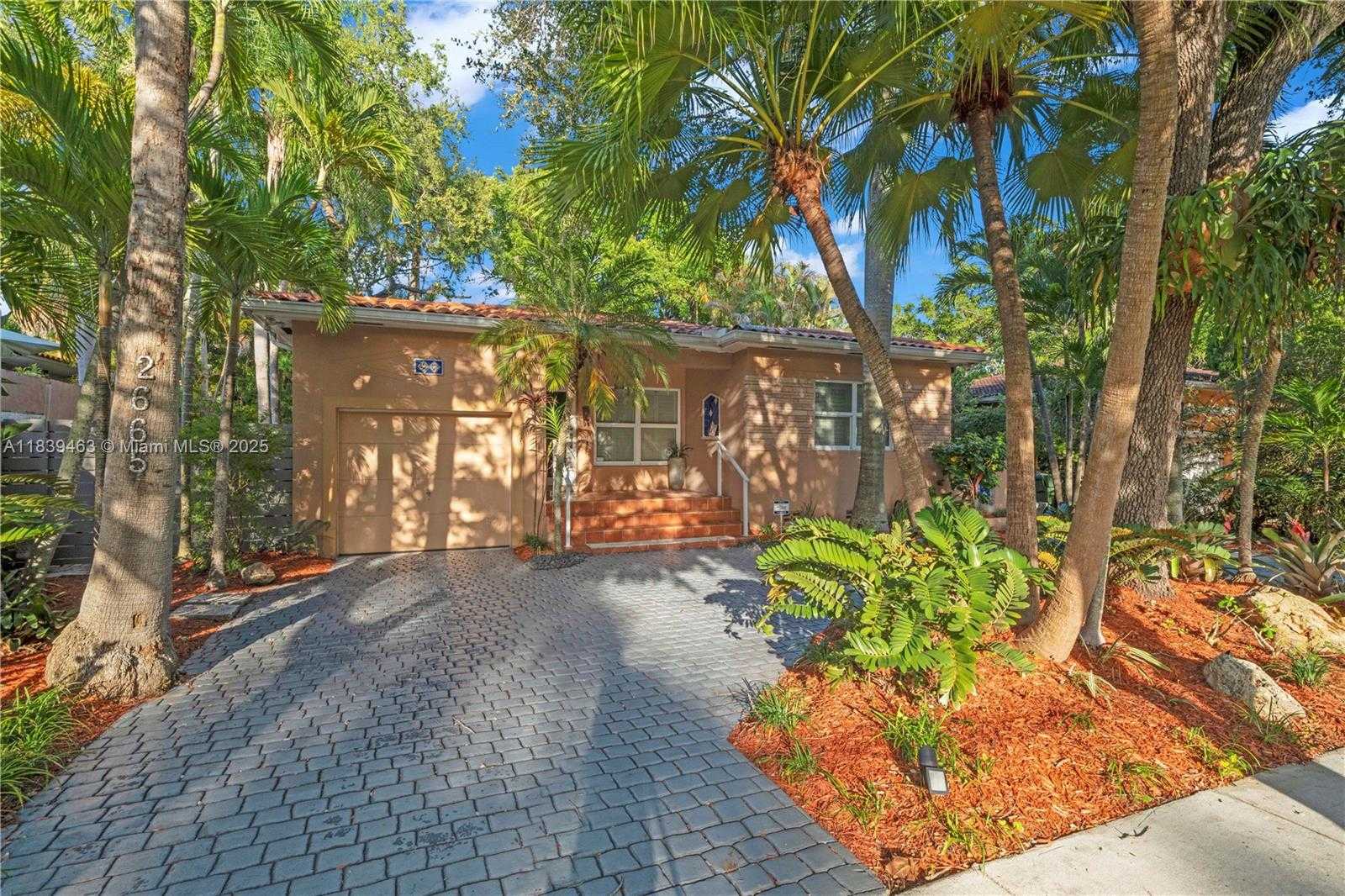 Small Image of 2665 SOUTH WEST 17TH AVE, Miami Number 31