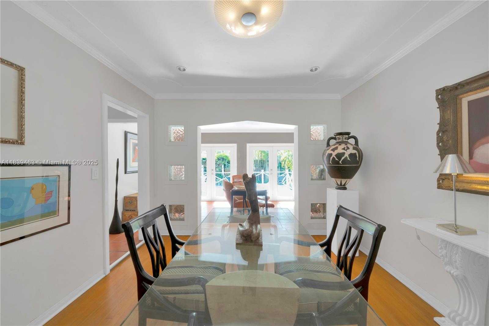 Small Image of 2665 SOUTH WEST 17TH AVE, Miami Number 9