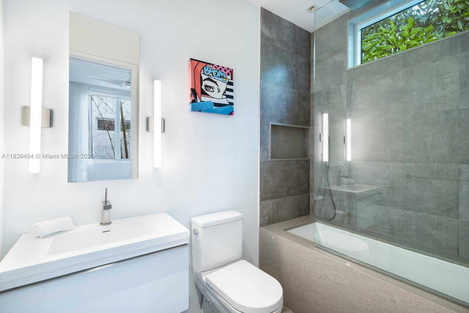 Small Image of 335 WEST 46TH ST, Miami Beach Number 24