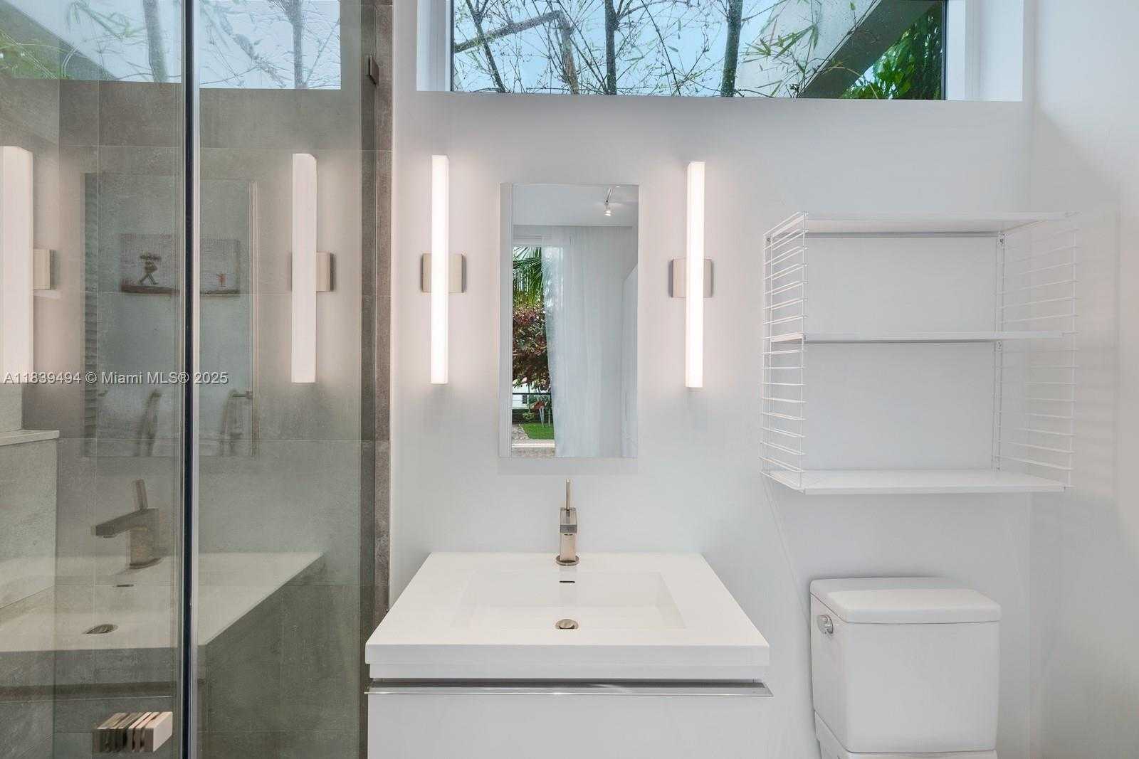 Small Image of 335 WEST 46TH ST, Miami Beach Number 26