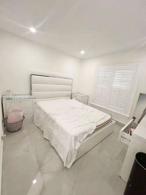 Small Image of 4966 SOUTH WEST 33RD TER, Hollywood Number 11