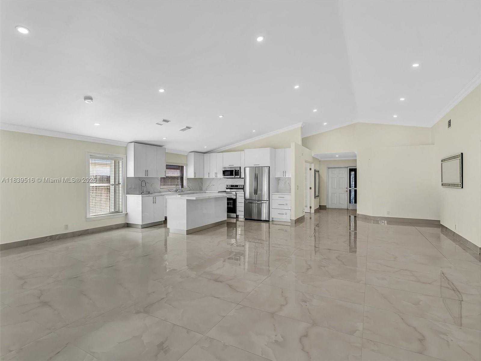 Small Image of 4966 SOUTH WEST 33RD TER, Hollywood Number 40