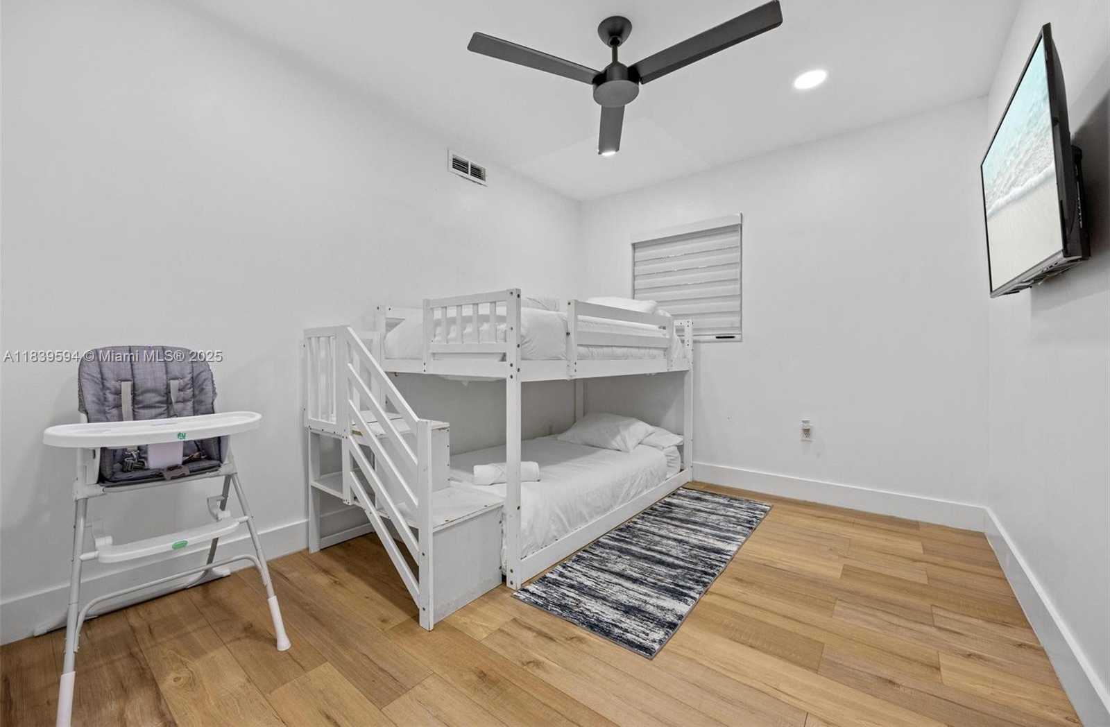 Small Image of 1240 JEFFERSON ST, Hollywood Number 30