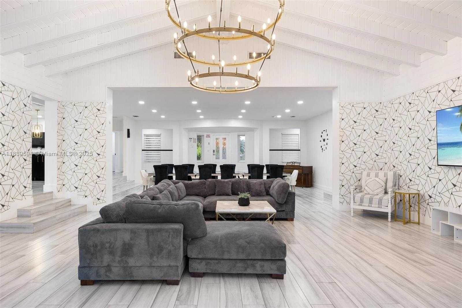 Small Image of 1240 JEFFERSON ST, Hollywood Number 34