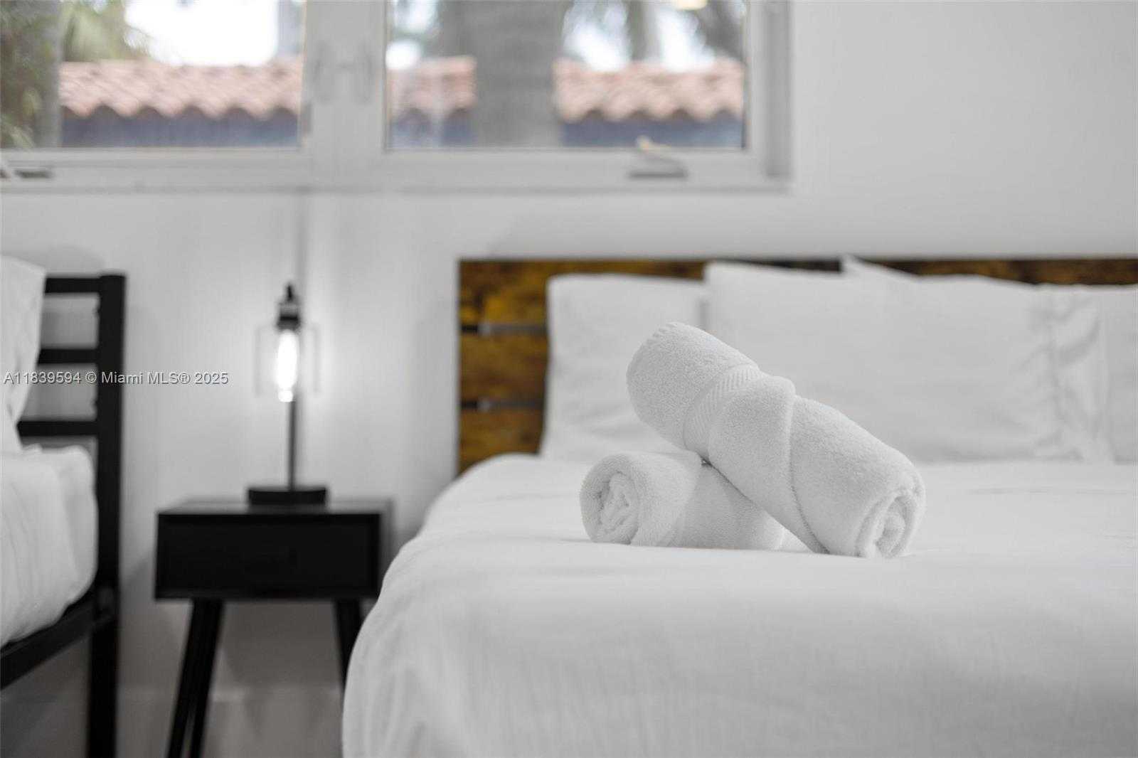 Small Image of 1240 JEFFERSON ST, Hollywood Number 46