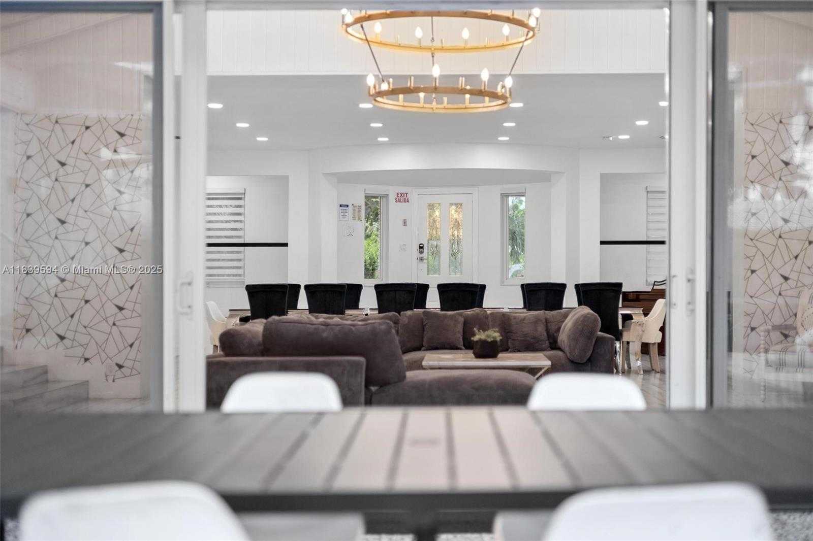 Small Image of 1240 JEFFERSON ST, Hollywood Number 55