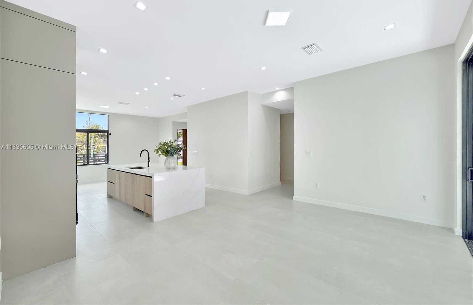Small Image of 4109 SOUTH WEST 9TH TER, Miami Number 9