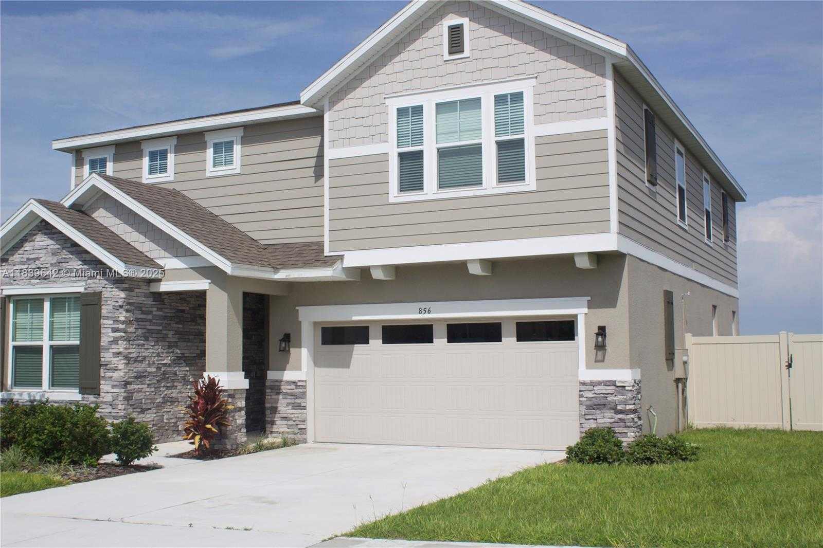 Small Image of 856 NORTH EAST GRIFFON AVE, Other City - In The State Of Florida Number 3