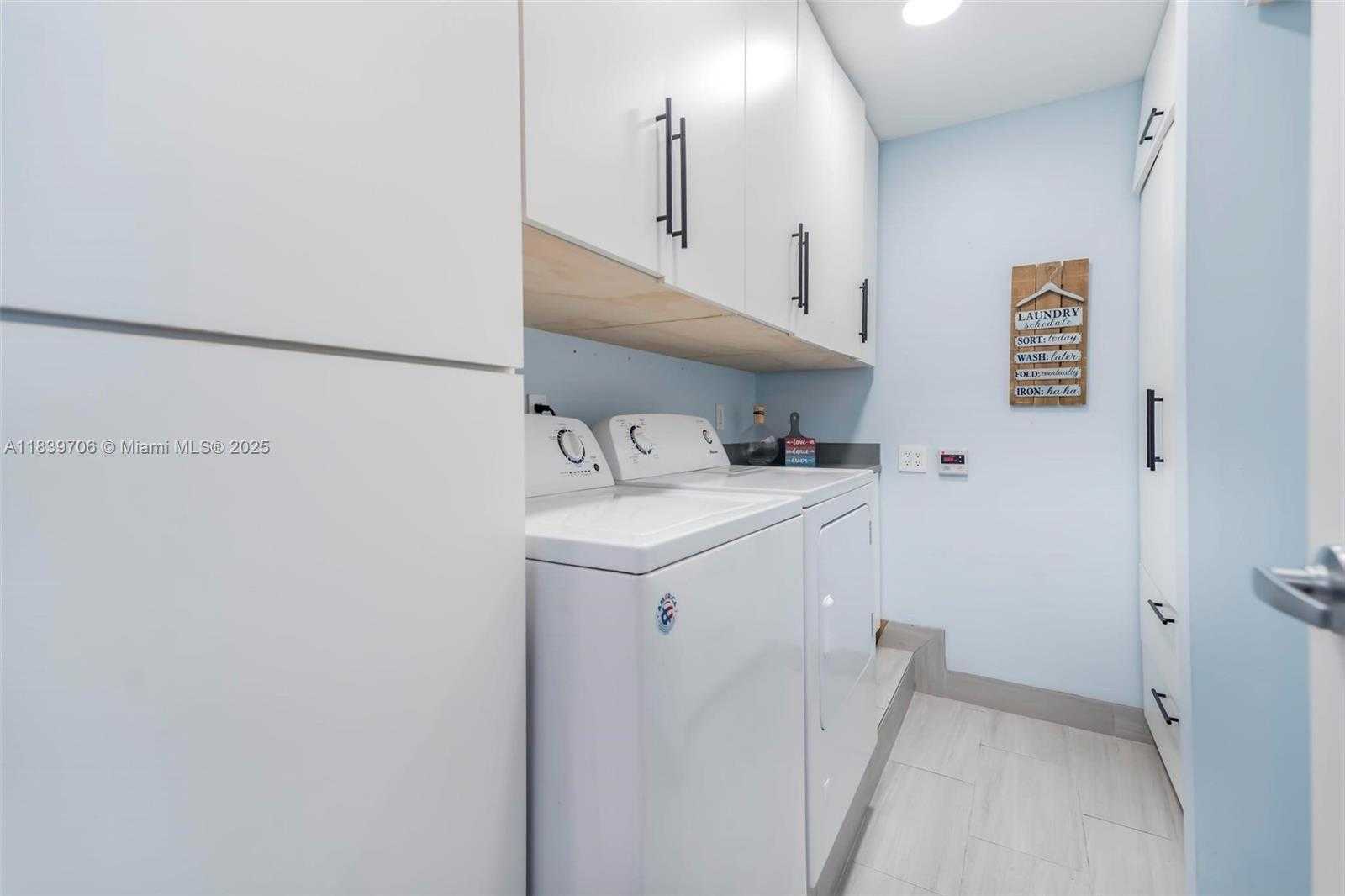Small Image of 11940 NORTH WEST 33RD ST, Sunrise Number 17