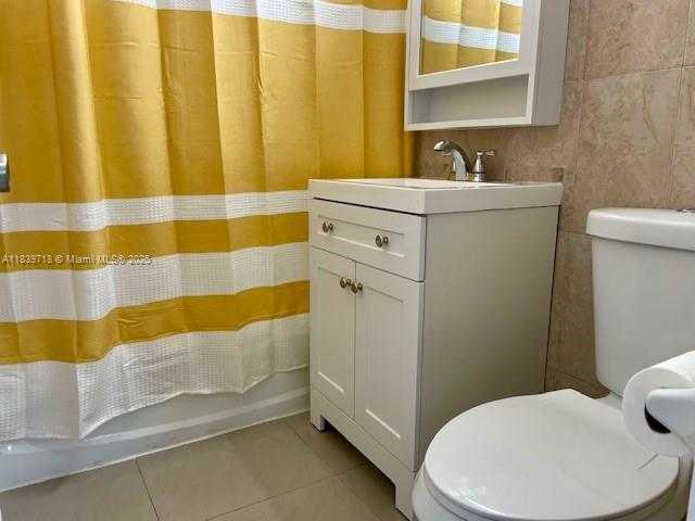 Small Image of 330 WEST 40TH PL, Hialeah Number 5