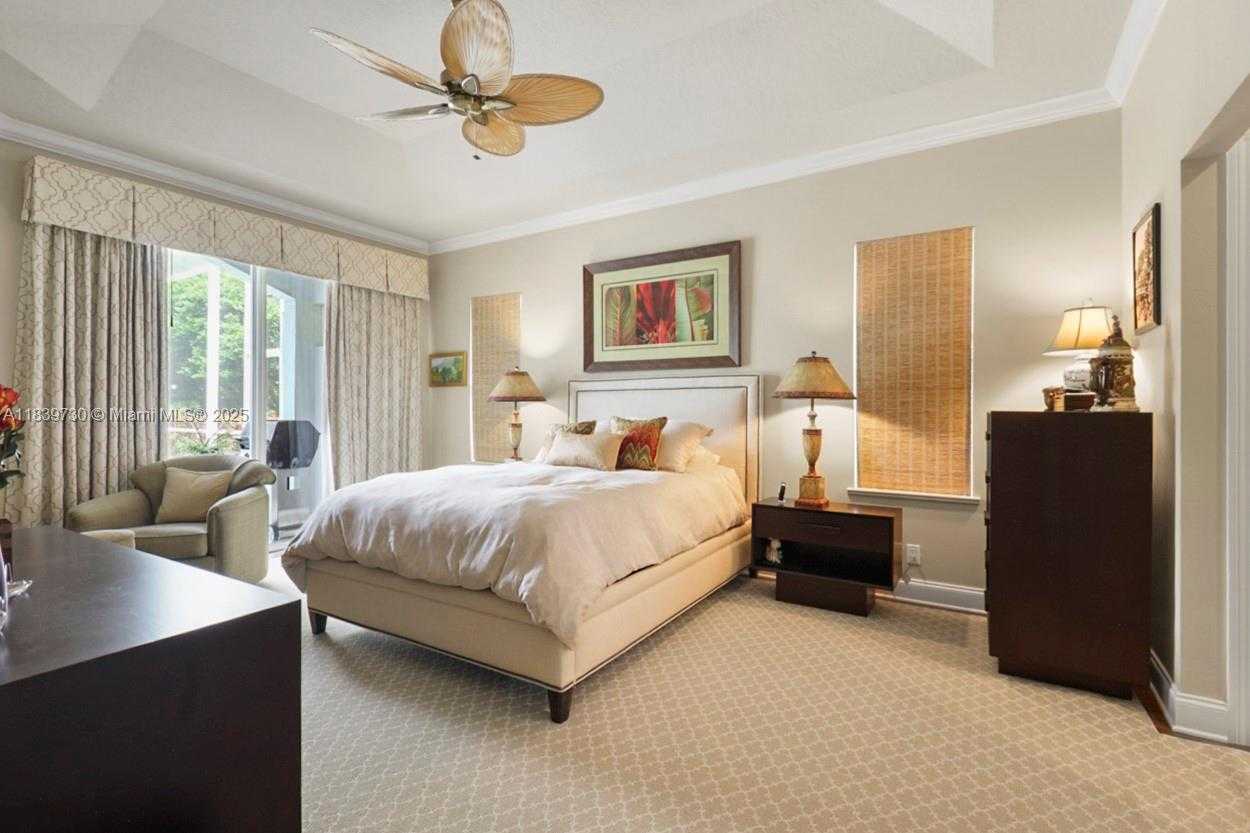 Small Image of 18650 SOUTH EAST RIVER RIDGE RD, Jupiter Number 15