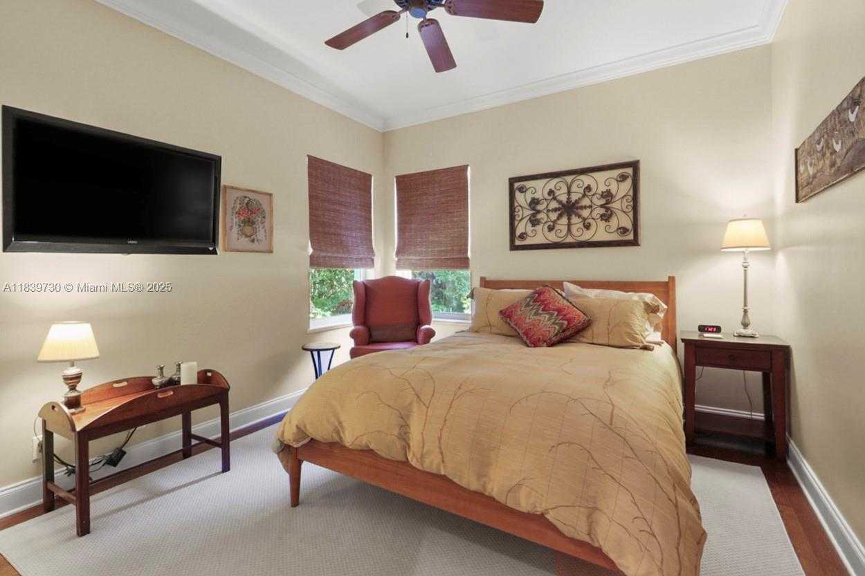 Small Image of 18650 SOUTH EAST RIVER RIDGE RD, Jupiter Number 25