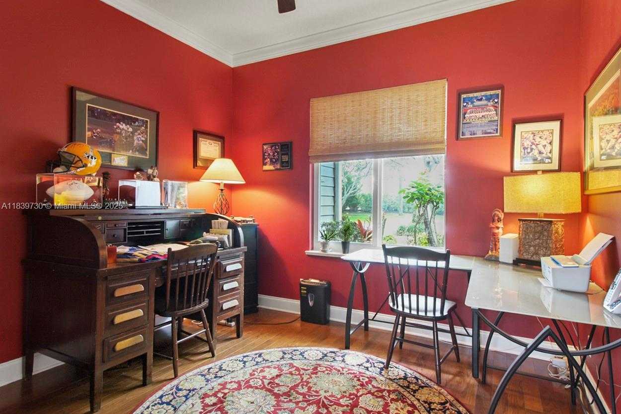 Small Image of 18650 SOUTH EAST RIVER RIDGE RD, Jupiter Number 30