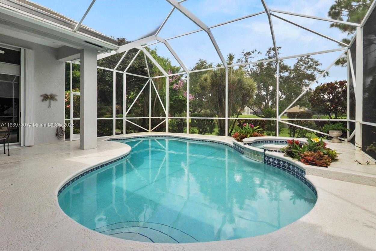 Small Image of 18650 SOUTH EAST RIVER RIDGE RD, Jupiter Number 37
