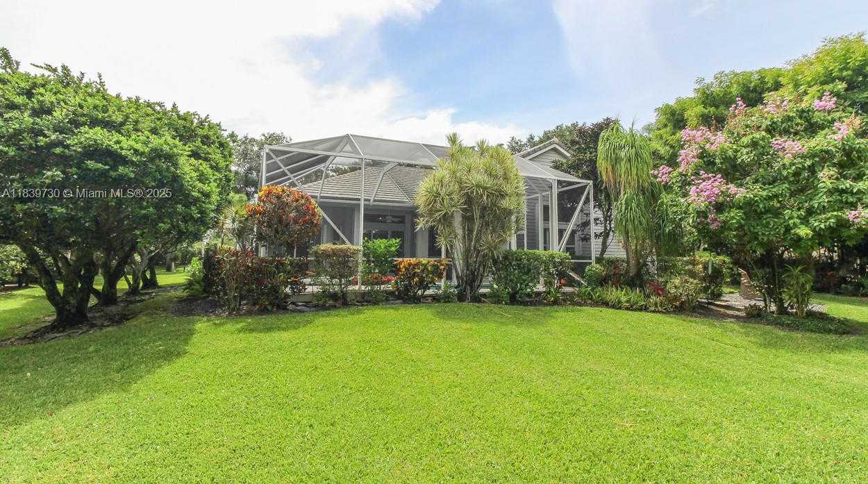 Small Image of 18650 SOUTH EAST RIVER RIDGE RD, Jupiter Number 39