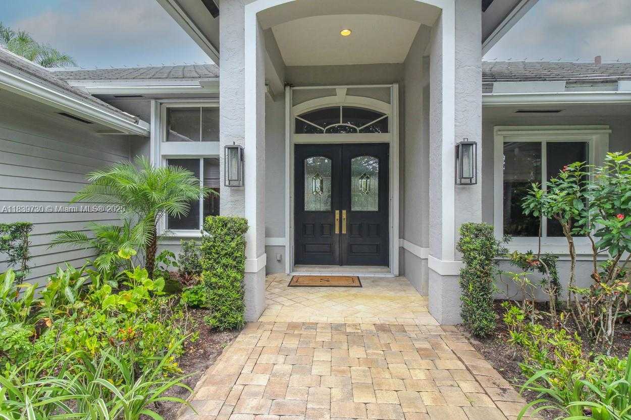 Small Image of 18650 SOUTH EAST RIVER RIDGE RD, Jupiter Number 43