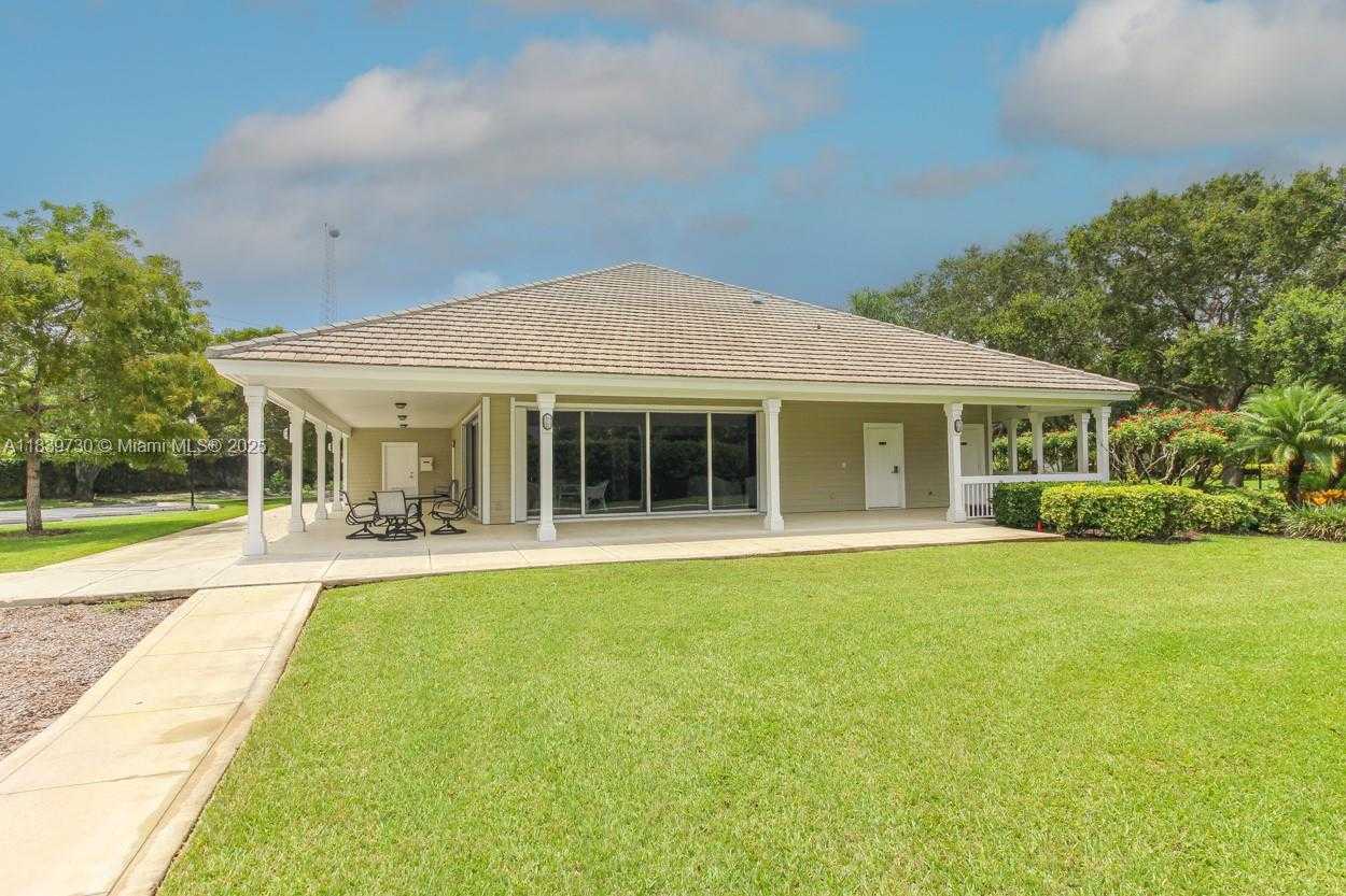 Small Image of 18650 SOUTH EAST RIVER RIDGE RD, Jupiter Number 47