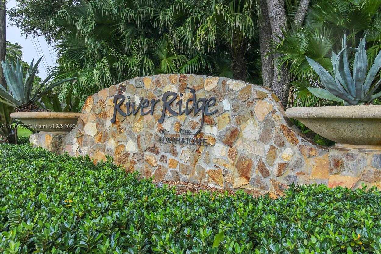 Small Image of 18650 SOUTH EAST RIVER RIDGE RD, Jupiter Number 48