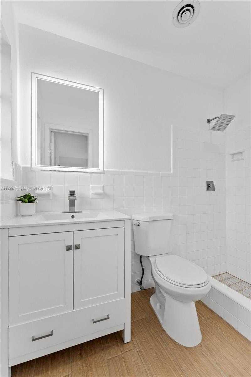 Small Image of 885 AZALEA CT, Plantation Number 16