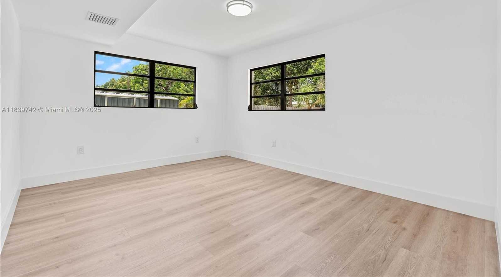 Small Image of 885 AZALEA CT, Plantation Number 21