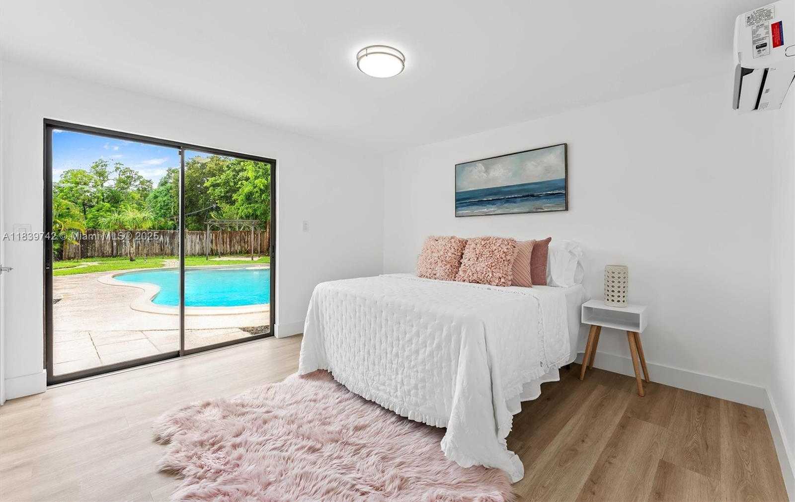 Small Image of 885 AZALEA CT, Plantation Number 26