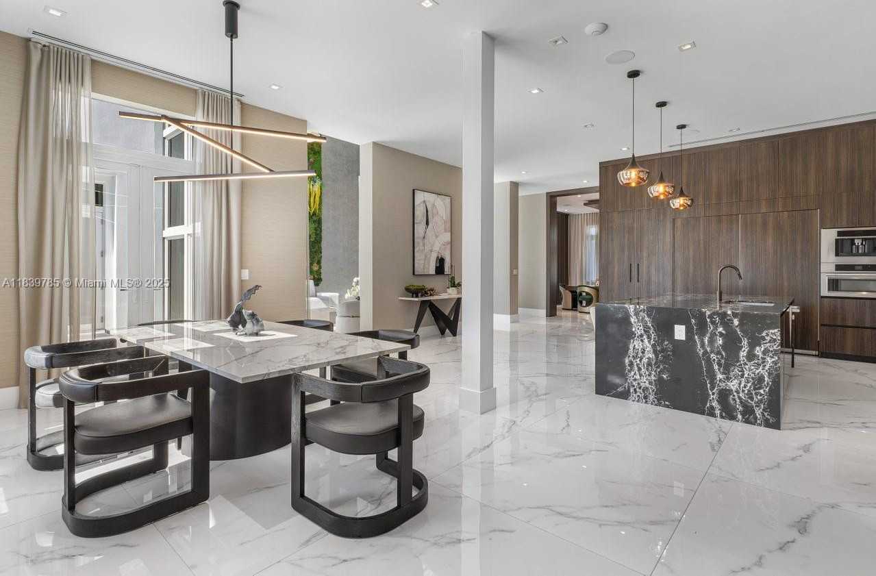 Small Image of 17900 SOUTH WEST 70TH PL, Southwest Ranches Number 16