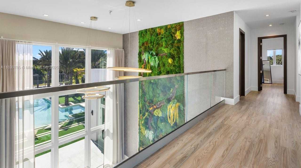 Small Image of 17900 SOUTH WEST 70TH PL, Southwest Ranches Number 35