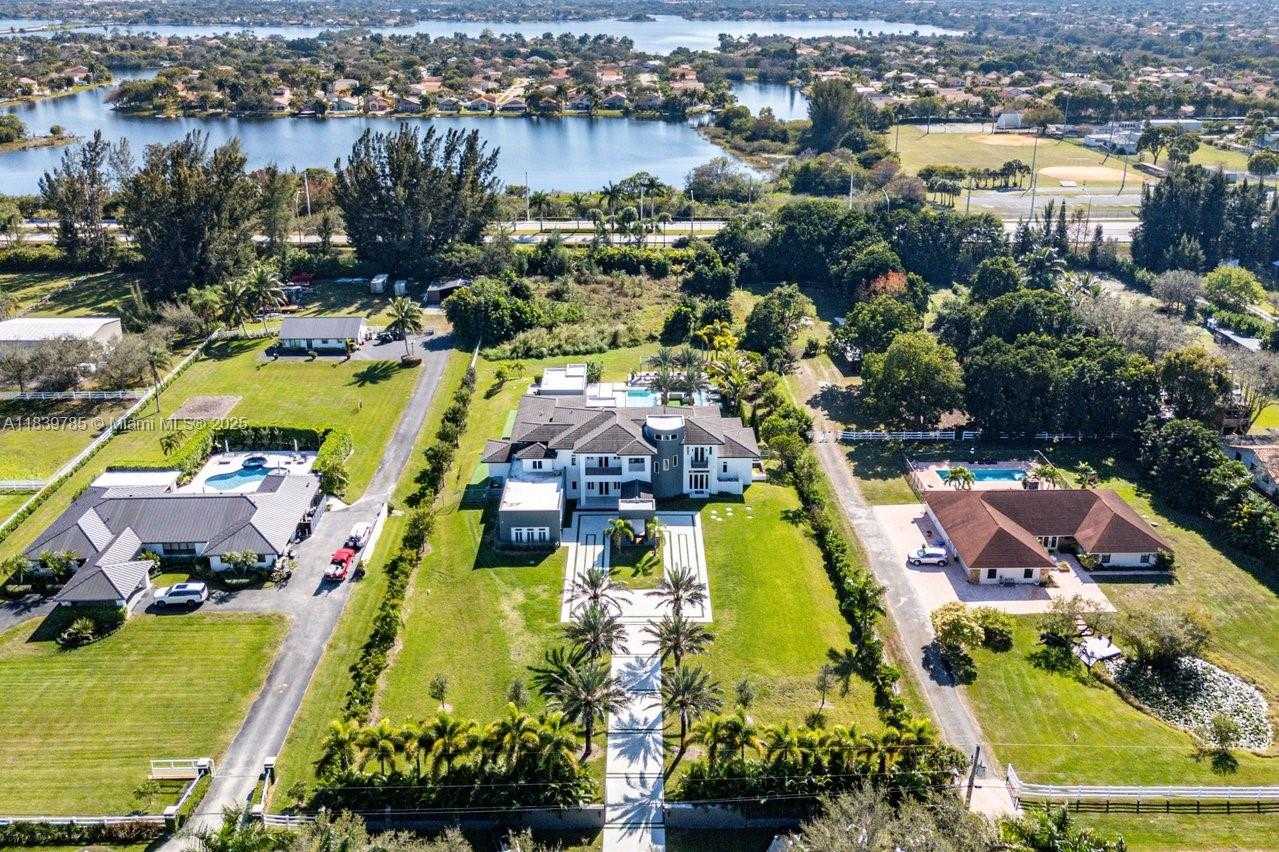 Small Image of 17900 SOUTH WEST 70TH PL, Southwest Ranches Number 62