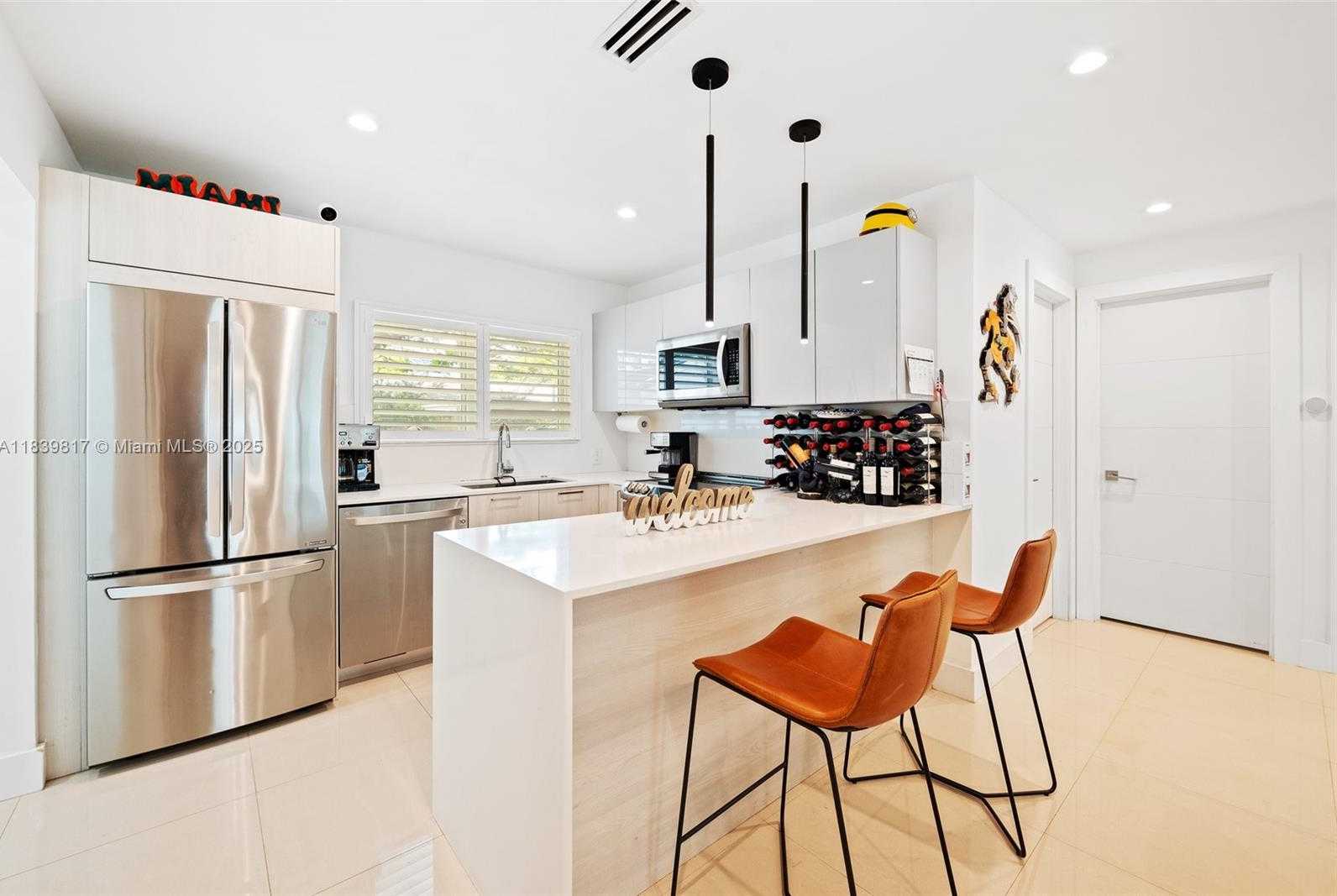 Small Image of 2511 TEQUESTA LN, Coconut Grove Number 12