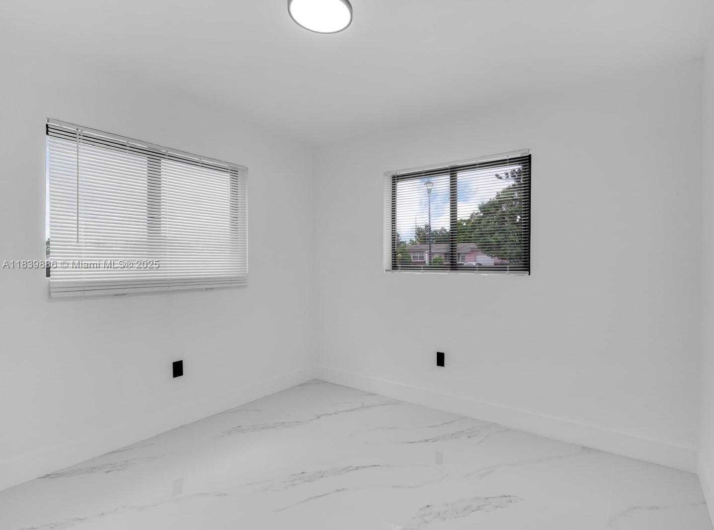 Small Image of 1041 NORTH WEST 199TH ST, Miami Gardens Number 18