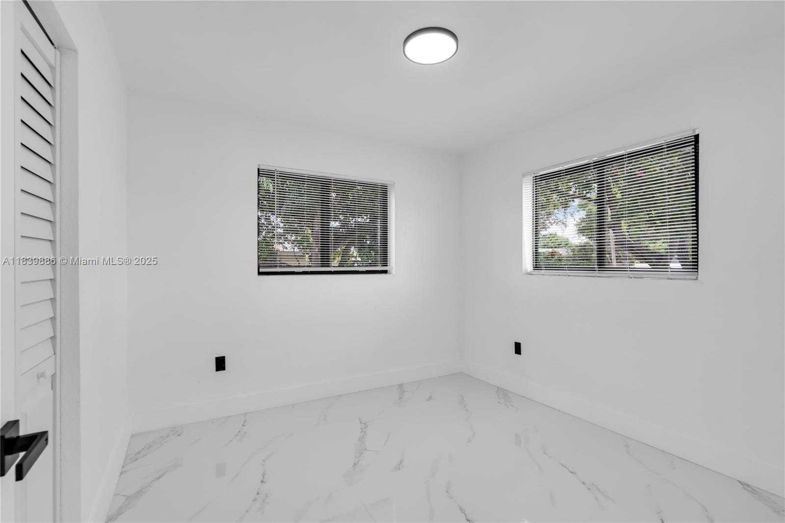 Small Image of 1041 NORTH WEST 199TH ST, Miami Gardens Number 19