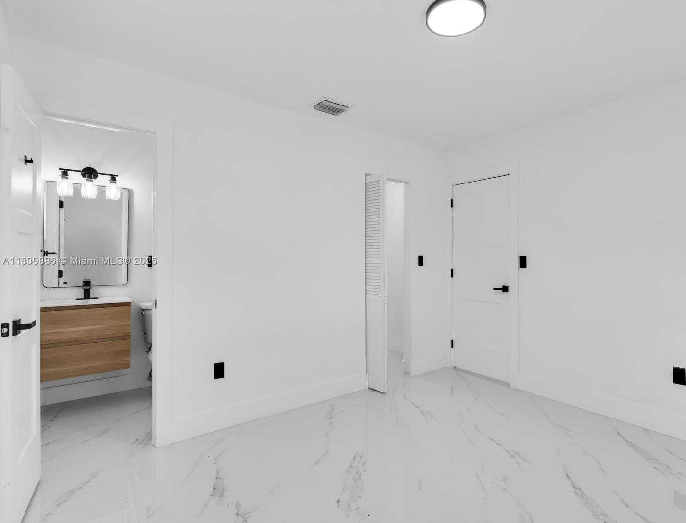 Small Image of 1041 NORTH WEST 199TH ST, Miami Gardens Number 23
