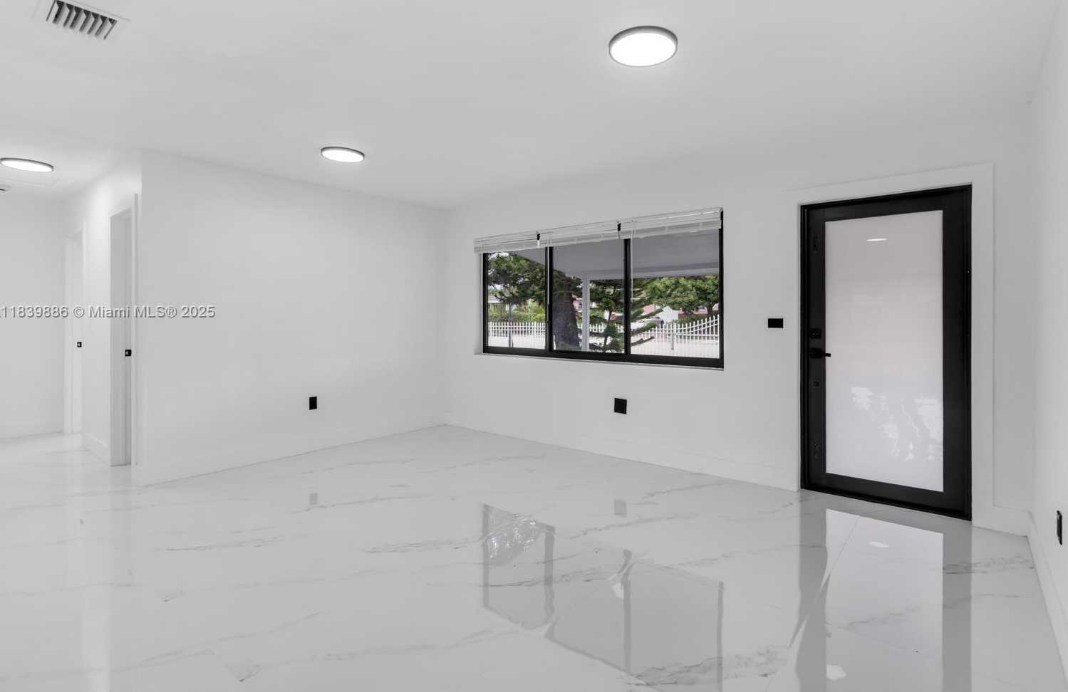 Small Image of 1041 NORTH WEST 199TH ST, Miami Gardens Number 8