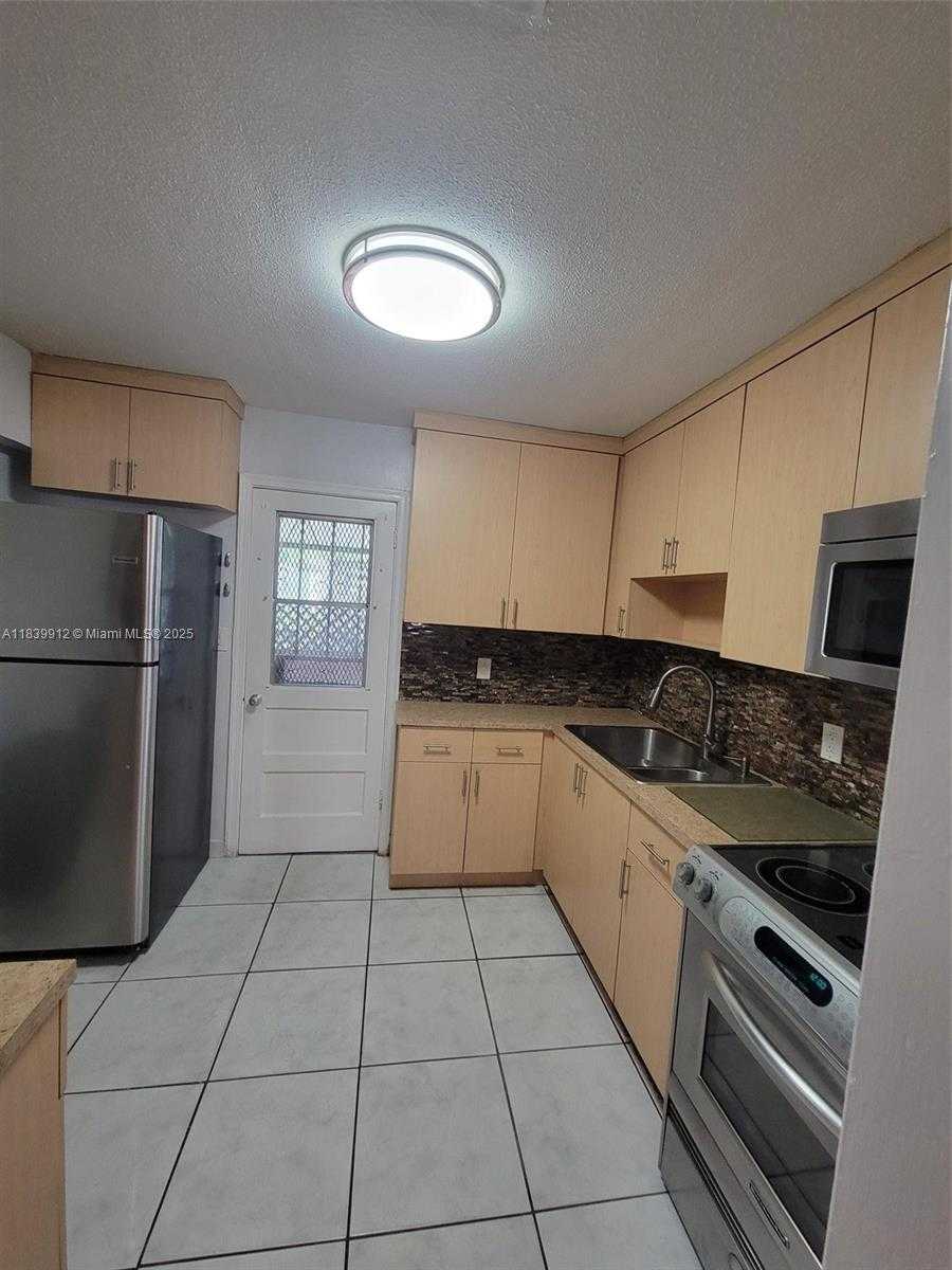 Small Image of 305 NORTH WEST OPA LOCKA BLVD, North Miami Number 13