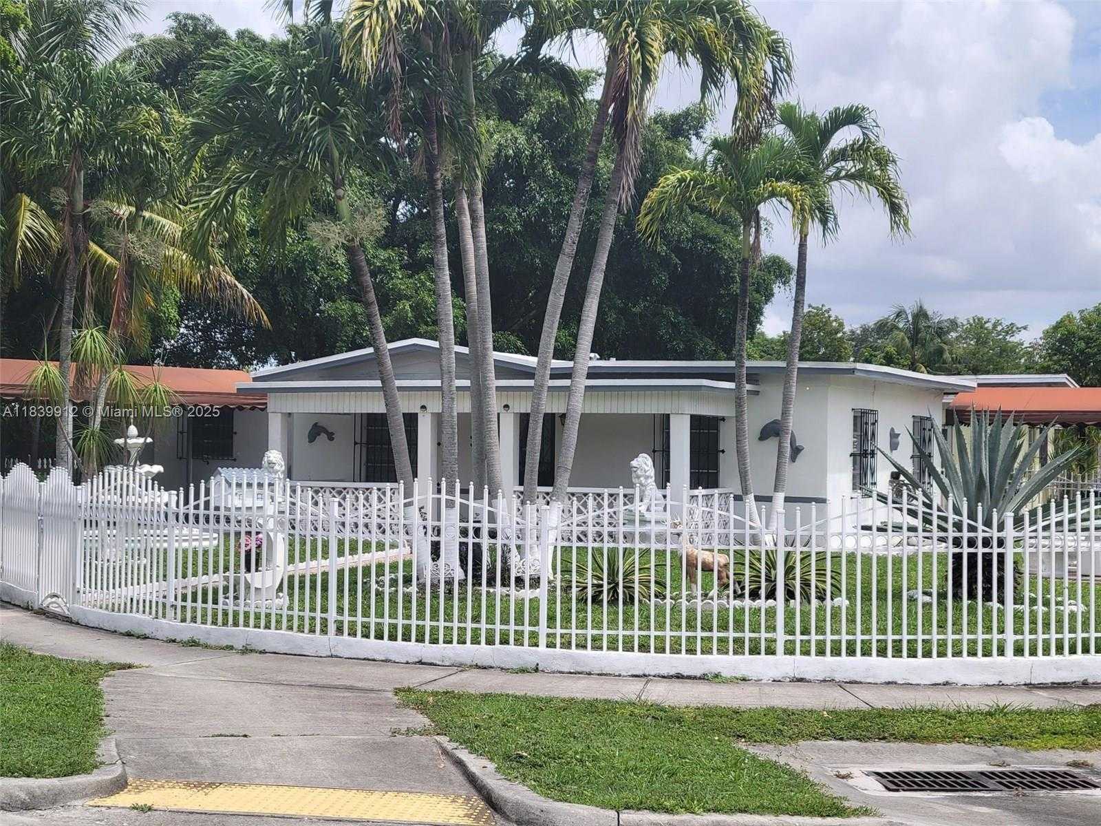 Small Image of 305 NORTH WEST OPA LOCKA BLVD, North Miami Number 2