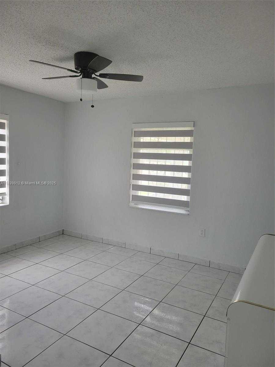 Small Image of 305 NORTH WEST OPA LOCKA BLVD, North Miami Number 9