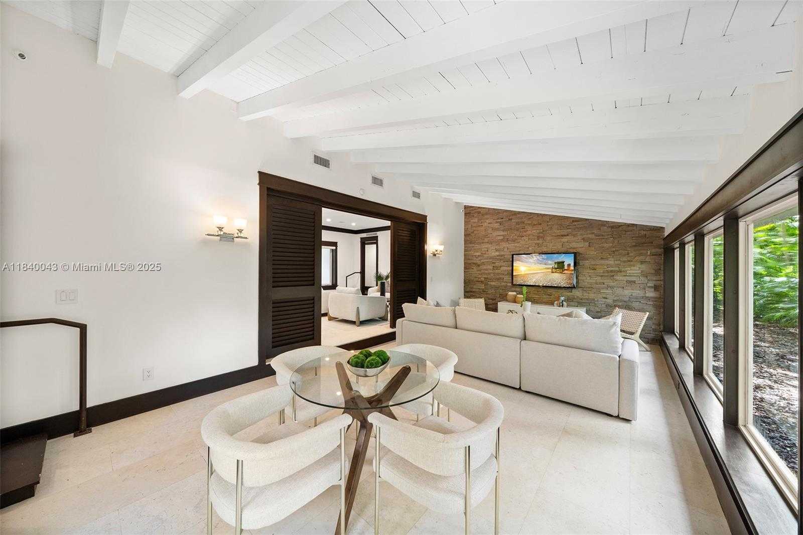 Small Image of 160 WEST SUNRISE AVE, Coral Gables Number 15