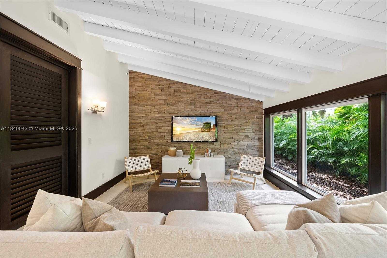 Small Image of 160 WEST SUNRISE AVE, Coral Gables Number 16