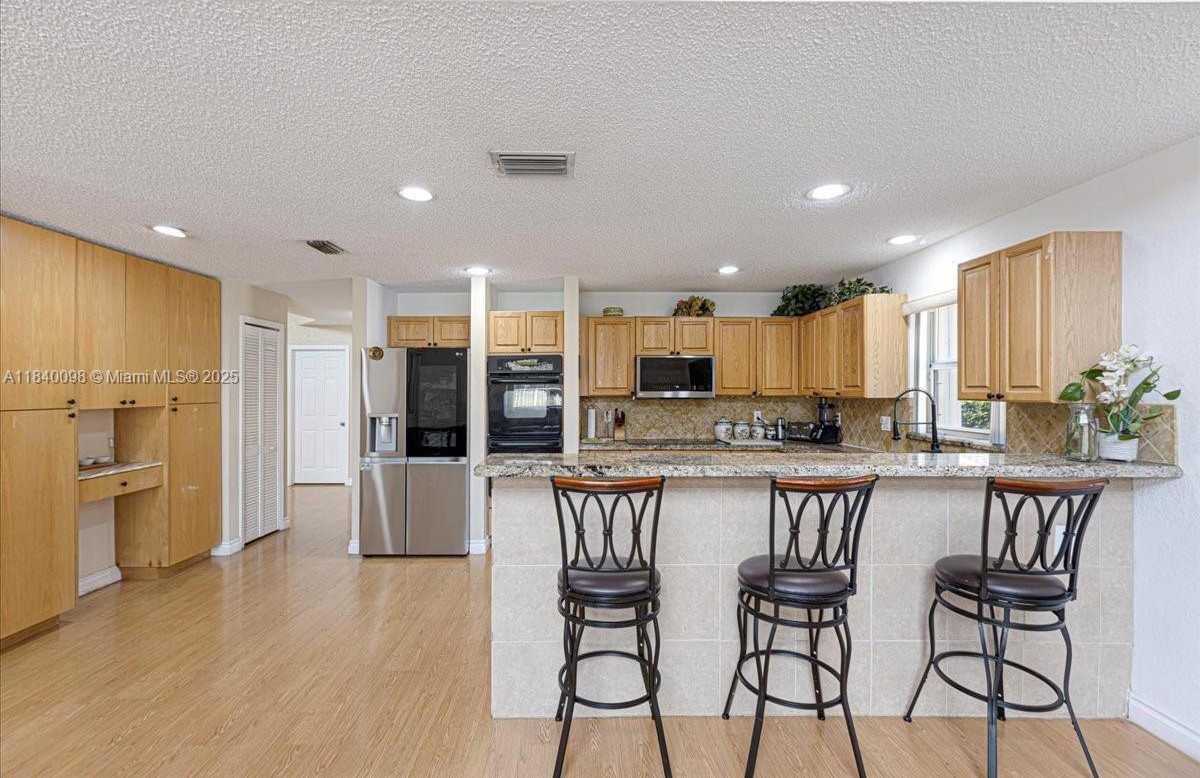 Small Image of 13063 NORTH WEST 11TH CT, Sunrise Number 19