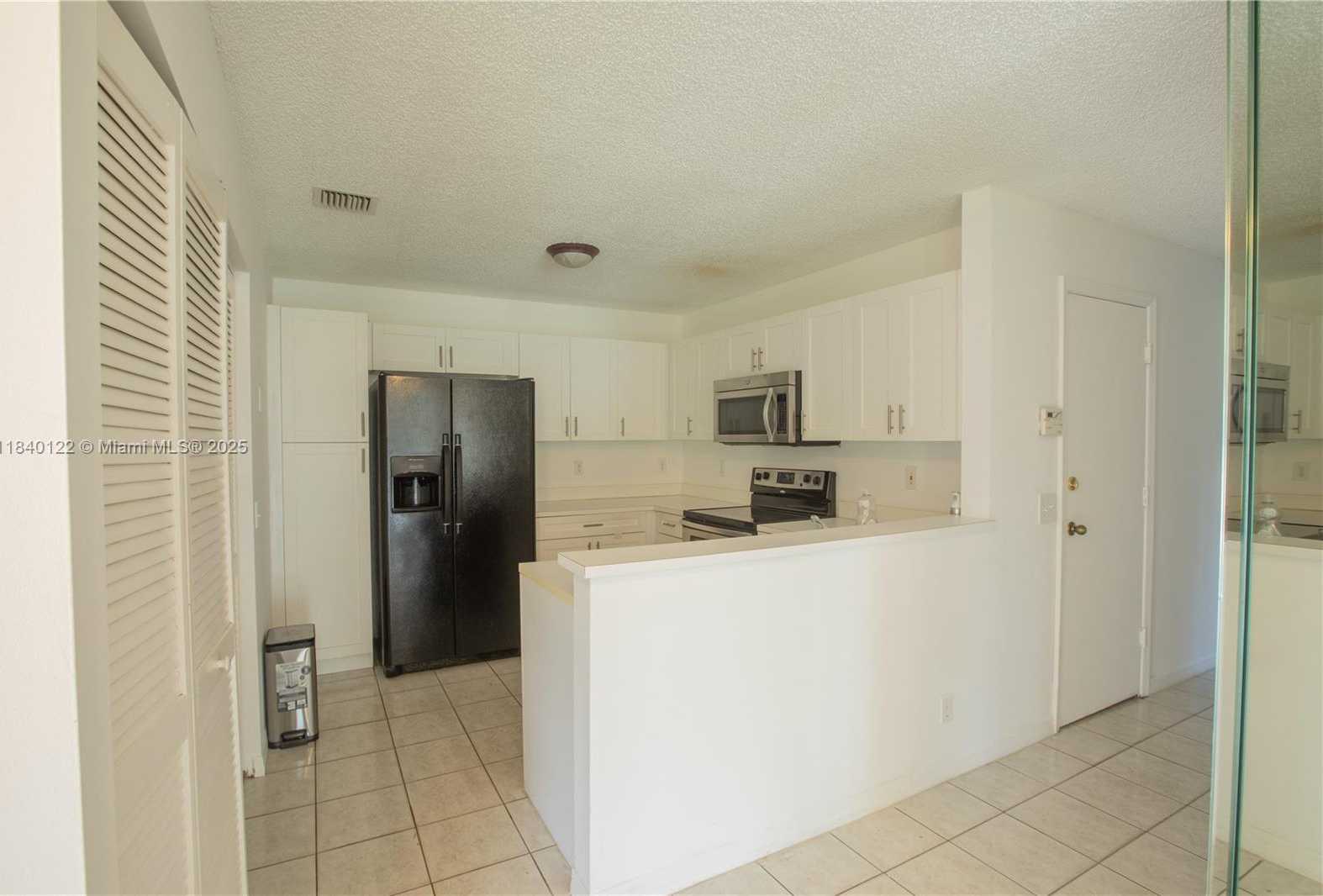 Small Image of 1711 SOUTH WEST 116TH WAY, Miramar Number 6