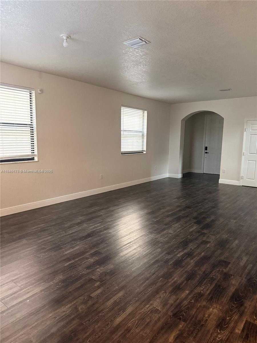 Small Image of 2502 NORTH EAST 1ST ST, Homestead Number 10