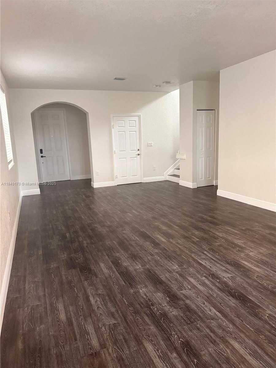 Small Image of 2502 NORTH EAST 1ST ST, Homestead Number 11