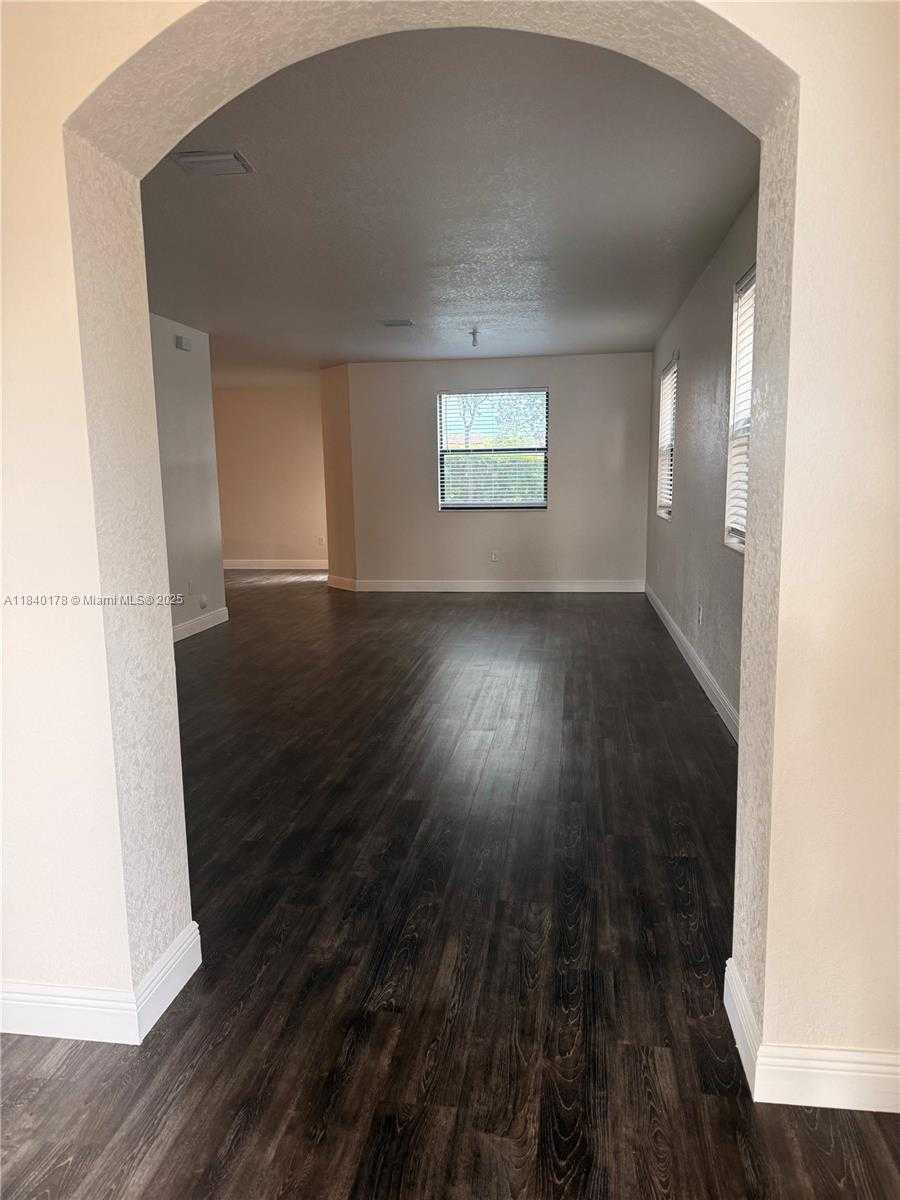 Small Image of 2502 NORTH EAST 1ST ST, Homestead Number 14