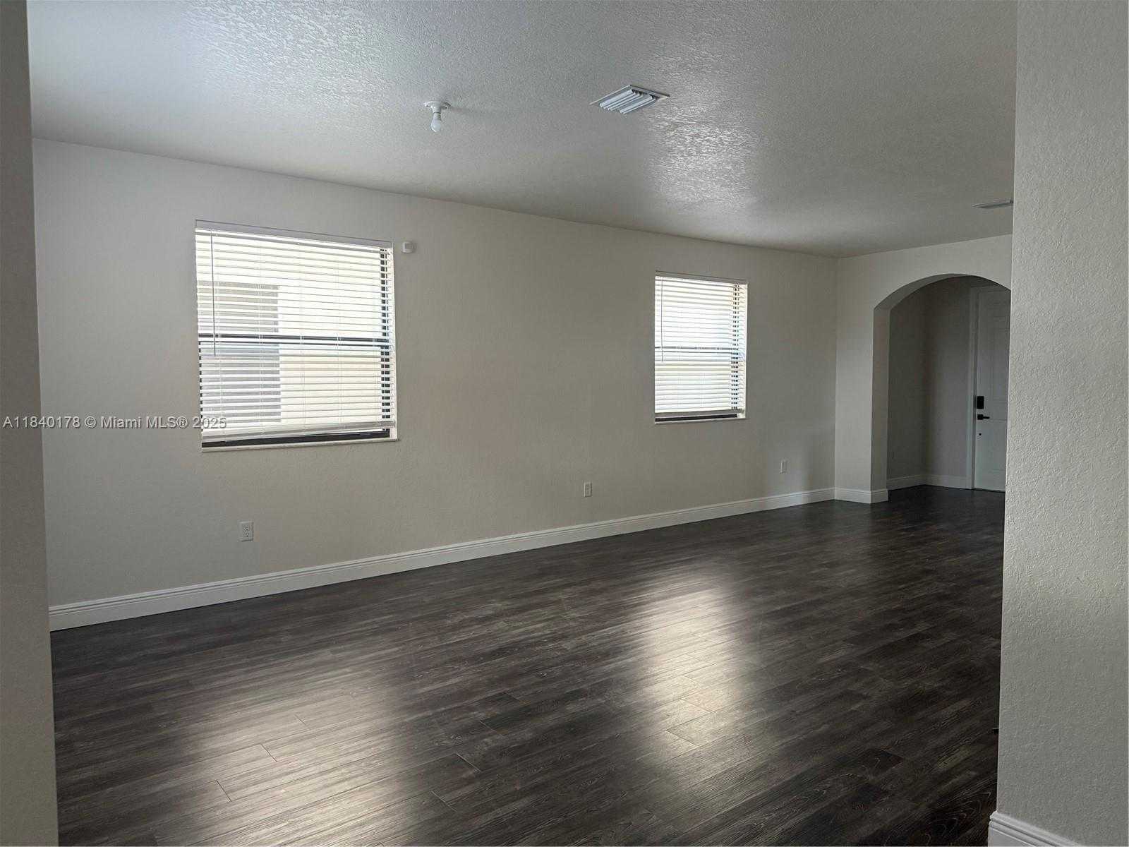 Small Image of 2502 NORTH EAST 1ST ST, Homestead Number 17