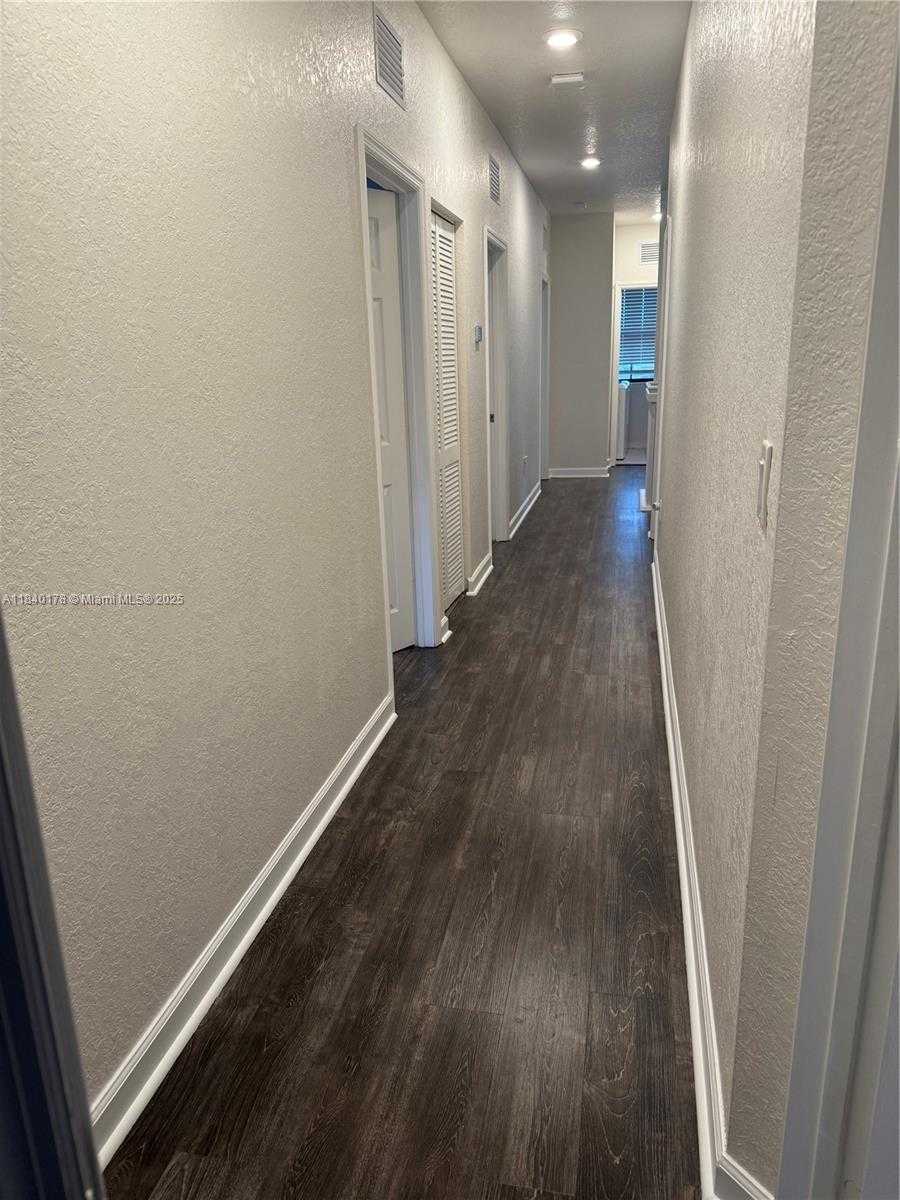 Small Image of 2502 NORTH EAST 1ST ST, Homestead Number 22