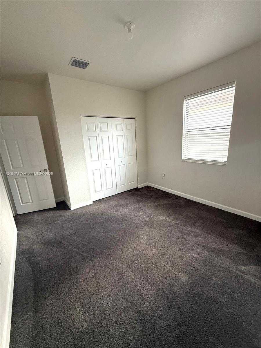 Small Image of 2502 NORTH EAST 1ST ST, Homestead Number 35