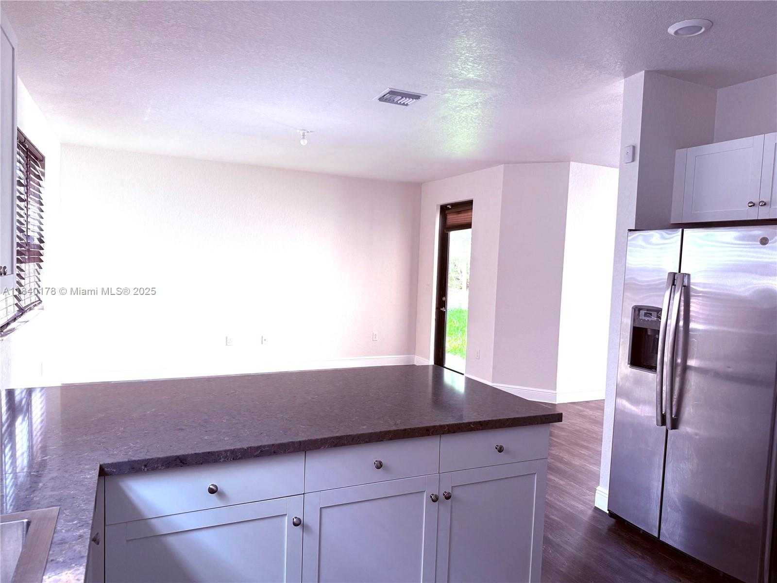 Small Image of 2502 NORTH EAST 1ST ST, Homestead Number 7